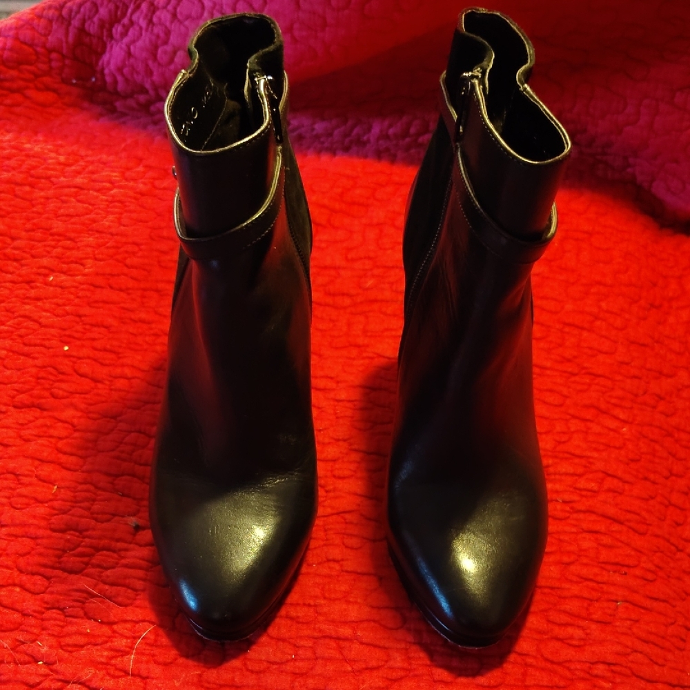 ANTONIO MELANI Black Ankle Boots